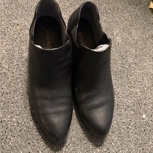 Vionic Belmont Black Leather Slip-On Booties